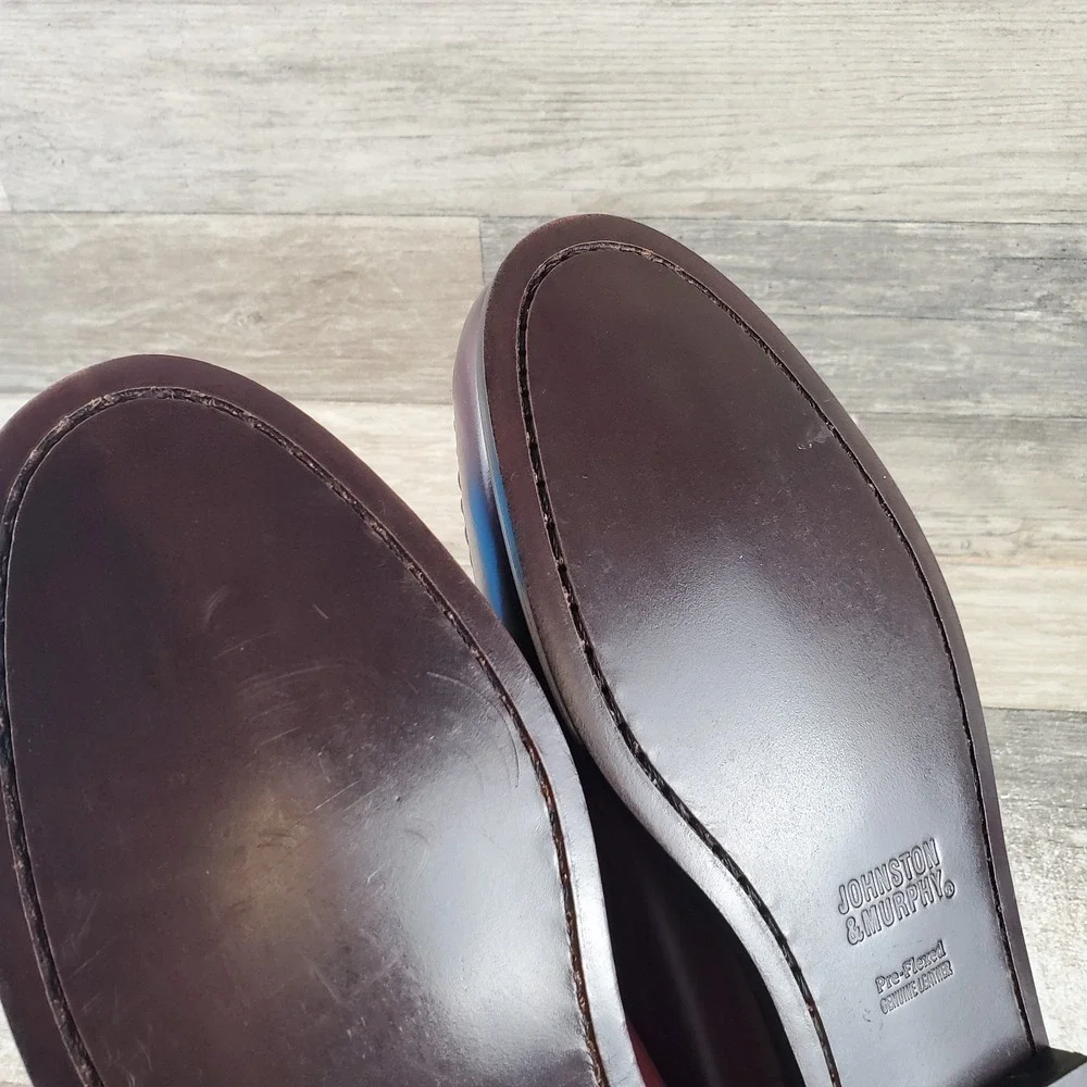 Johnston & Murphy Hayes Tassel Mens Loafer Sz 10.5 M Burgundy Leather Slip-On